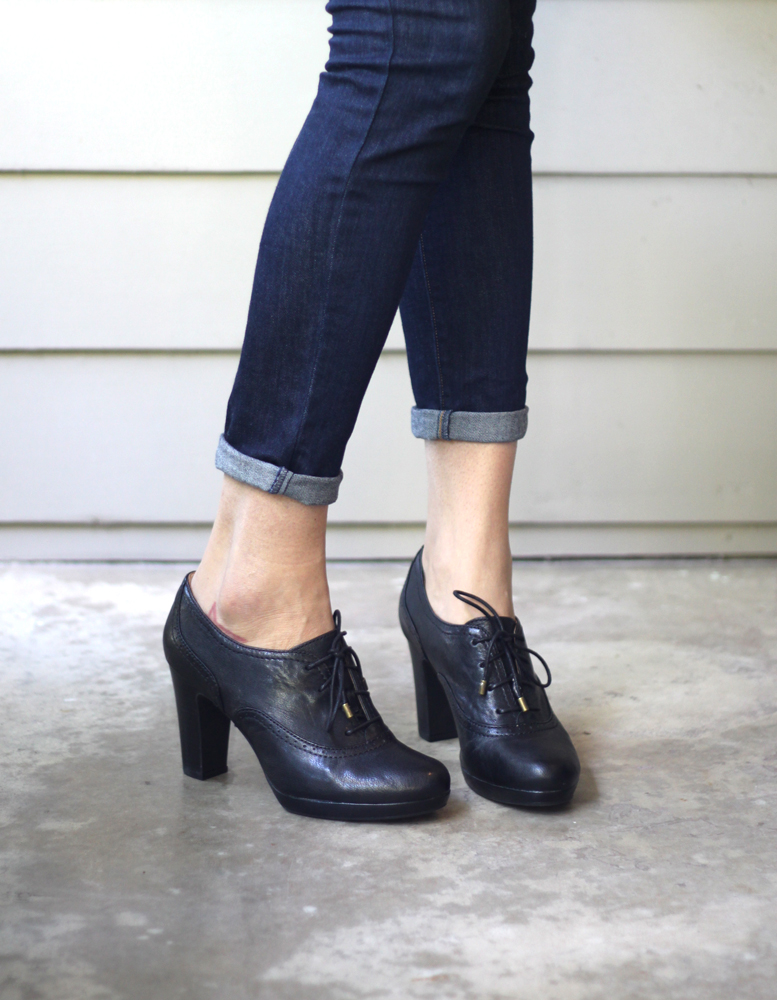 clarks heeled boots